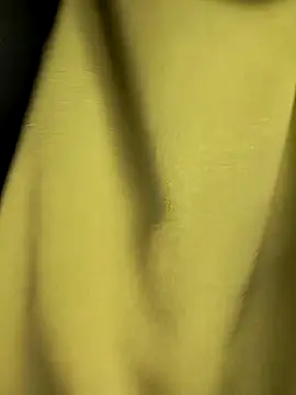 Snapshot of Lucy_limon chatting on 11.10.25 Lucy limon online show from 11.10.25