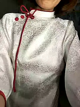 Snapshot of Lucy_limon chatting on 12.05.25 Lucy limon online show from 12.05.25