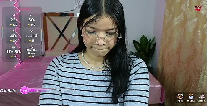 Snapshot of Emilly_tay chatting on 02.20.25 Emilly tay online show from 02.20.25