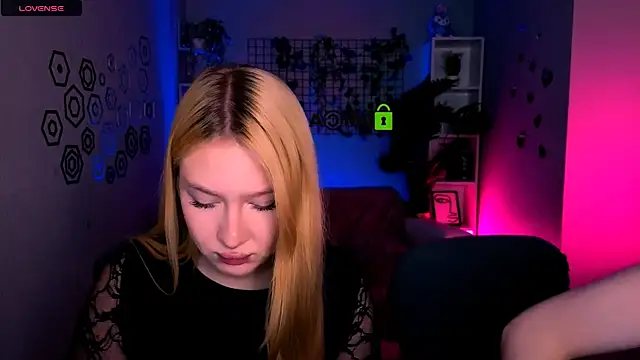 playful sophie online show from 06.07.26