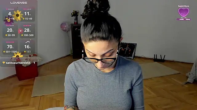 Lucky Deniz online show from 03.04.25