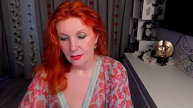 Fire-Fox-One online show from 09.19.25