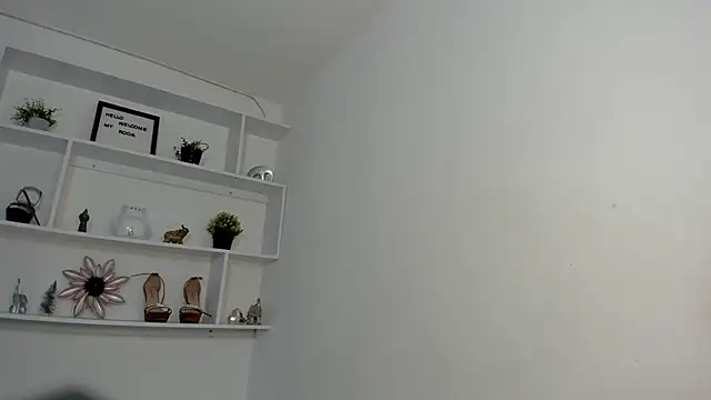 Snapshot of Zizi-campbel chatting on 12.25.24 Zizi-campbel online show from 12.25.24