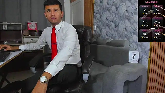 Hideintheoffice online show from 02.01.26