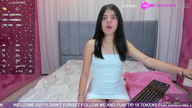 Snapshot of Maddy_bennet chatting on 12.19.24 Maddy bennet online show from 12.19.24