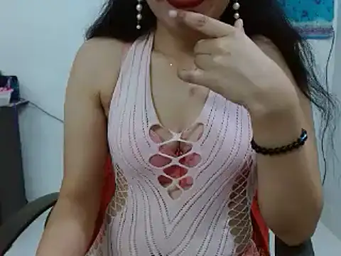 RealLavanya online show from 01.26.25