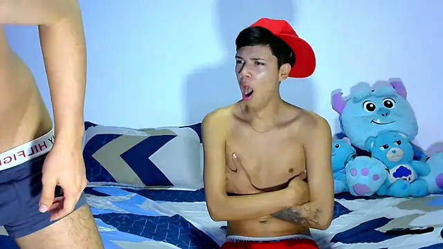 Snapshot of Angel_xxx chatting on 03.04.25 Angel xxx online show from 03.04.25