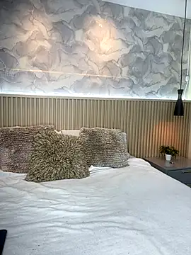 AinaraJimenez online show from 11.24.25