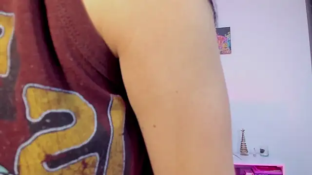 Sara Leblanc online show from 12.28.24