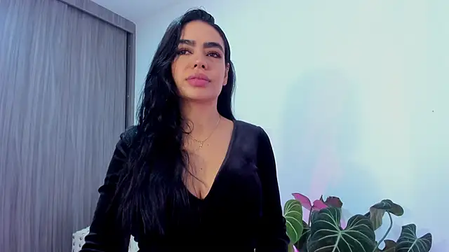 Sara Leblanc online show from 10.16.25