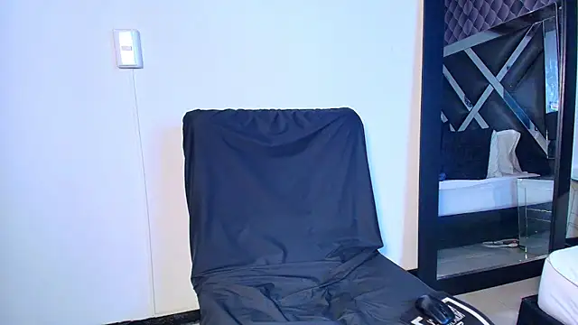 caroo gomeez online show from 10.07.25