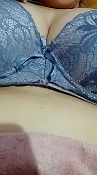 Snapshot of zomorod3 chatting on 12.18.24 zomorod3 online show from 12.18.24