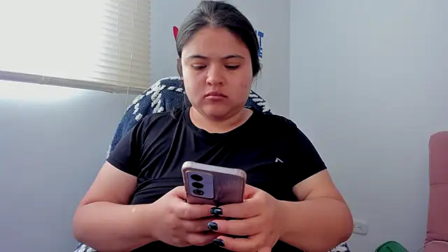 lizzie c online show from 11.12.25