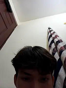 Snapshot of Jair2137 chatting on 12.31.24 Jair2137 online show from 12.31.24