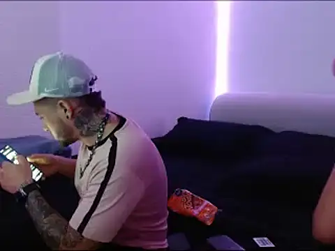 miia-liiam online show from 01.03.25