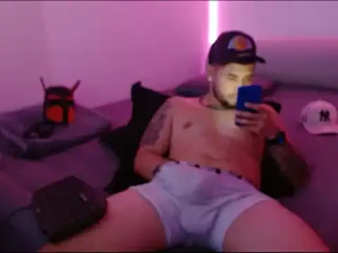 miia-liiam online show from 01.08.25