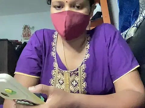 Snapshot of Tamil_Sanjana_ chatting on 04.20.26 Tamil Sanjana online show from 04.20.26