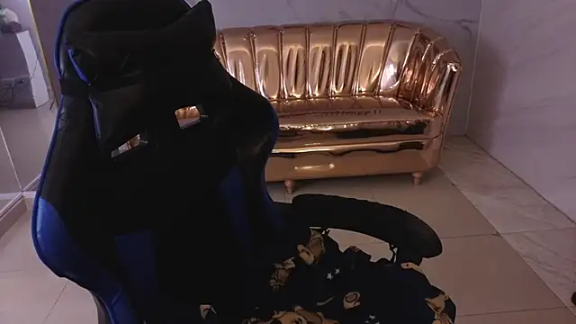 Snapshot of honey_torres_sub chatting on 02.22.26 honey torres sub online show from 02.22.26