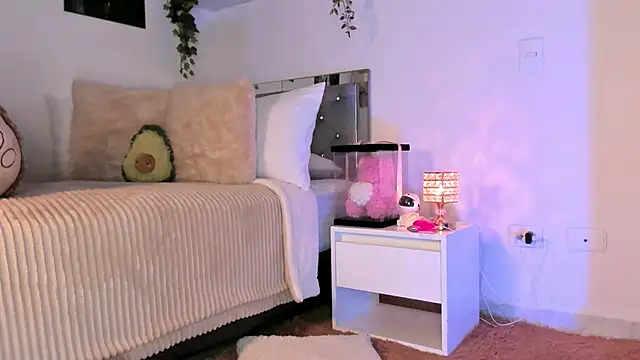 Alissonroses online show from 09.22.25