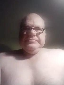 Snapshot of jk6t chatting on 12.19.25 jk6t online show from 12.19.25