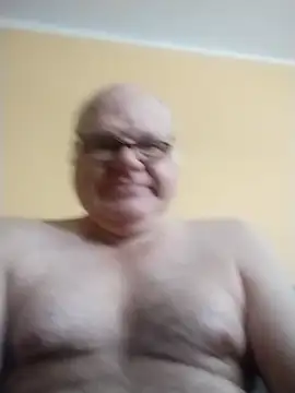 Snapshot of jk6t chatting on 01.10.26 jk6t online show from 01.10.26