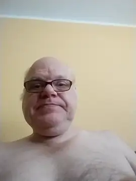 Snapshot of jk6t chatting on 01.13.26 jk6t online show from 01.13.26