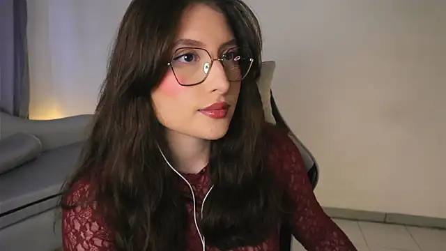 Snapshot of Daisha_Riley chatting on 05.20.26 Daisha Riley online show from 05.20.26
