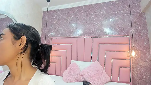 Snapshot of SEXY_HOTTIE__ chatting on 01.25.25 SEXY HOTTIE online show from 01.25.25