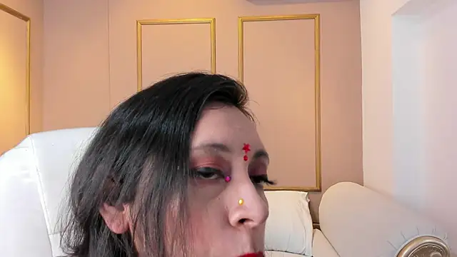 PerlaPreciosa online show from 09.16.25