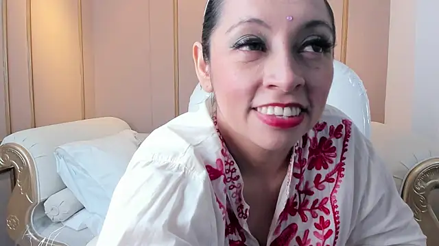 PerlaPreciosa online show from 10.09.25