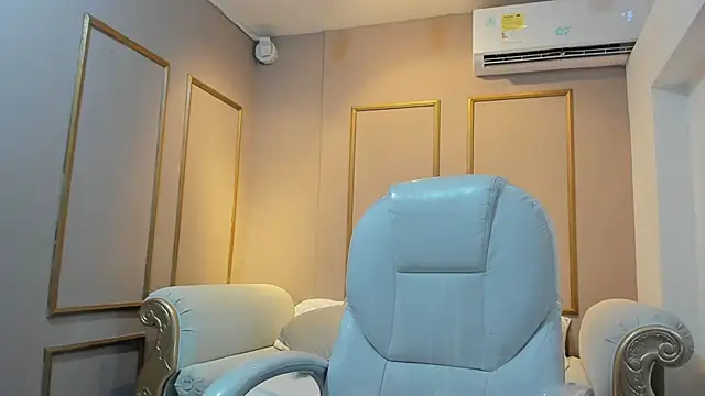 Snapshot of PerlaPreciosa chatting on 02.27.26 PerlaPreciosa online show from 02.27.26