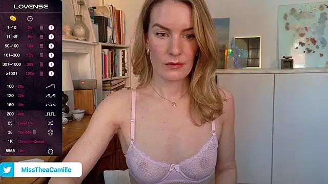 MissTheaCamille online show from 02.01.25