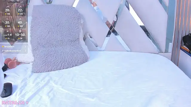 Snapshot of _Hottest_Mature chatting on 11.20.25 Hottest Mature online show from 11.20.25