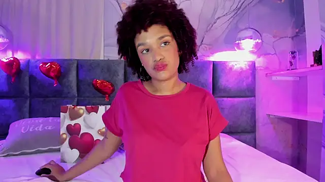 loladupont online show from 02.07.25