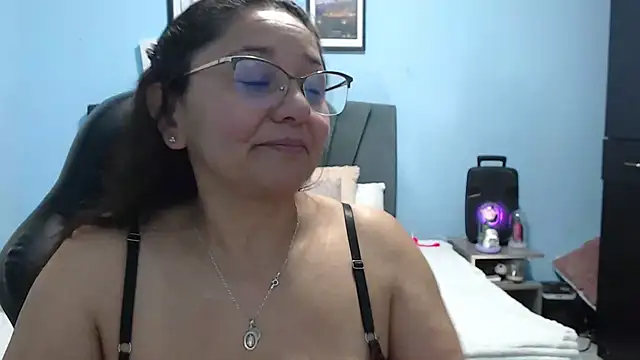 AngelRouss online show from 05.12.26