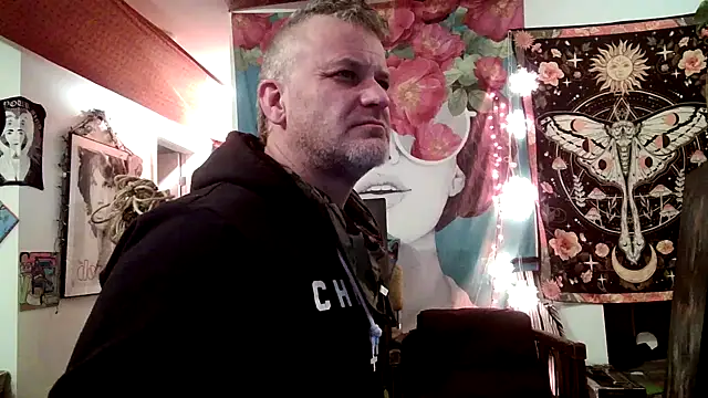 SilverandFox online show from 01.08.25