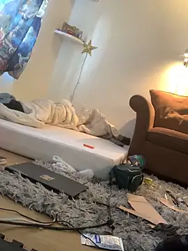 SilverandFox online show from 10.13.25