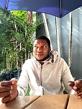 Snapshot of forfunsies chatting on 10.08.25 forfunsies online show from 10.08.25