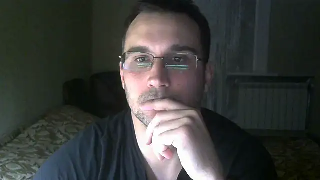 Snapshot of Sanderx chatting on 01.18.25 Sanderx online show from 01.18.25