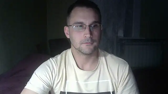Snapshot of Sanderx chatting on 02.04.25 Sanderx online show from 02.04.25