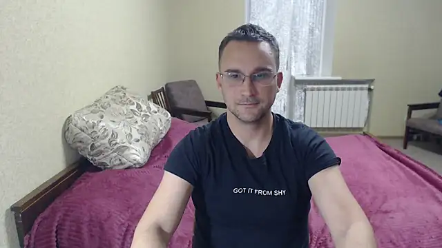 Snapshot of Sanderx chatting on 03.17.25 Sanderx online show from 03.17.25