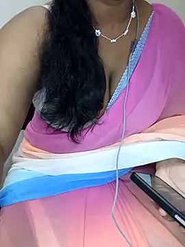 Snapshot of Tamilbigboobie chatting on 02.24.26 Tamilbigboobie online show from 02.24.26