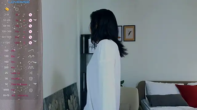 Snapshot of OdeliaGossage chatting on 03.05.25 OdeliaGossage online show from 03.05.25