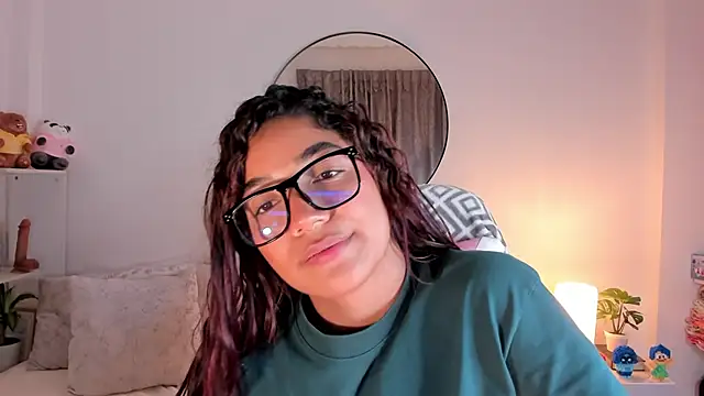 martina roldam online show from 03.18.25