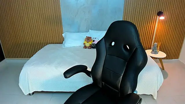 martina roldam online show from 11.05.25