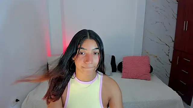 martina roldam online show from 05.13.26