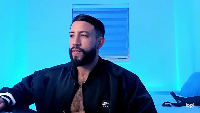 Snapshot of BradLeon_ chatting on 03.15.25 BradLeon online show from 03.15.25