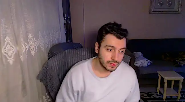 handsomeee04 online show from 02.20.25