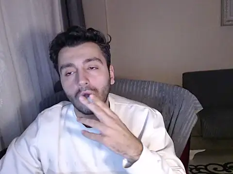 handsomeee04 online show from 12.01.25