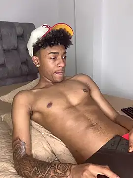 Boy cock18 online show from 01.17.25